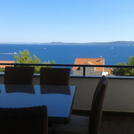 טרוגיר Apartmani Svalina - Seaview And 130M From Beach מראה חיצוני תמונה
