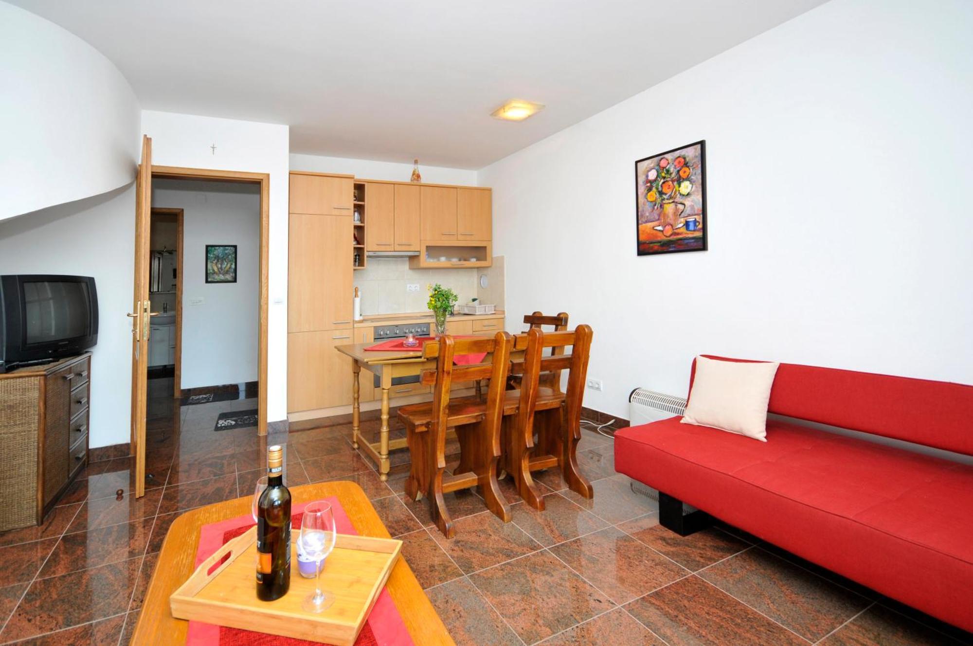 טרוגיר Apartmani Svalina - Seaview And 130M From Beach מראה חיצוני תמונה