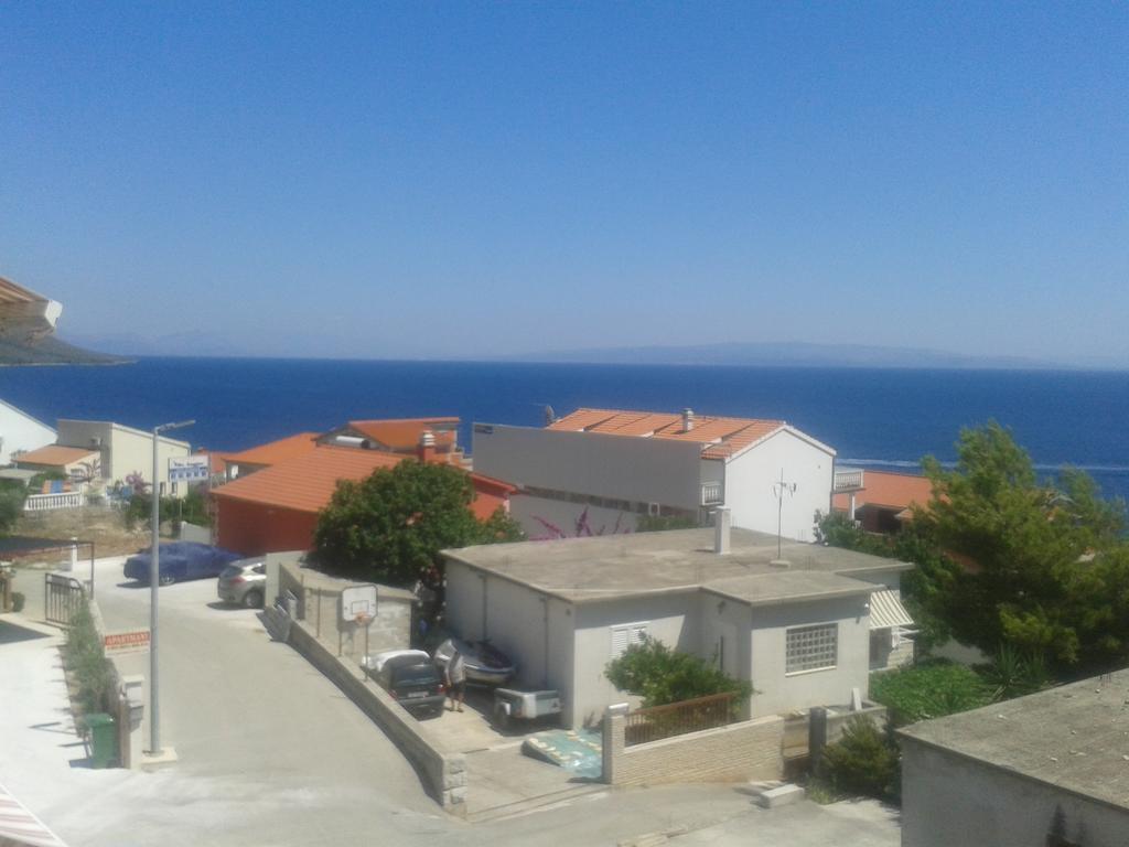 טרוגיר Apartmani Svalina - Seaview And 130M From Beach מראה חיצוני תמונה